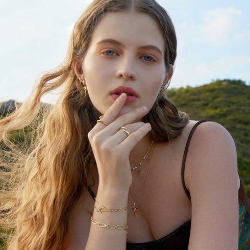 Gold Geometric Point Pendant Necklace